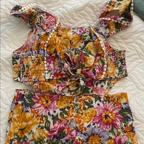 Floral Ruffle Dress - Picture 4 of 4